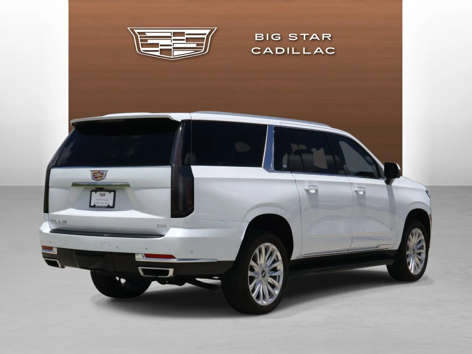 Used 2026 Vibrant White Tricoat Cadillac 1SA image 4