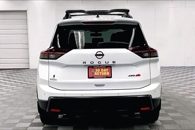 New 2026 Everest White Pearl Tricoat Nissan Rock Creek image 4