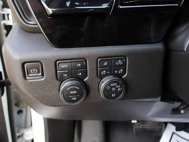 2024 Chevrolet Silverado 1500 ZR2 - Photo 42