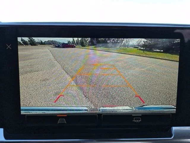 Used 2025 Black GMC Elevation image 27