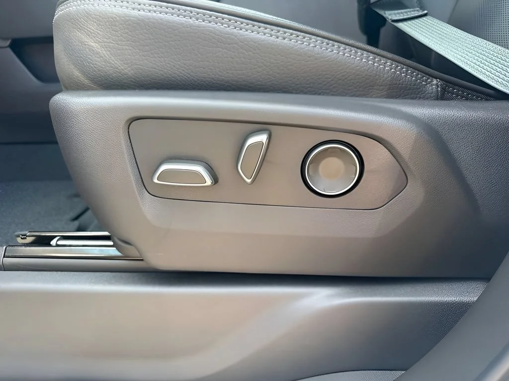 New 2026 Glacier White Tricoat GMC Denali image 10