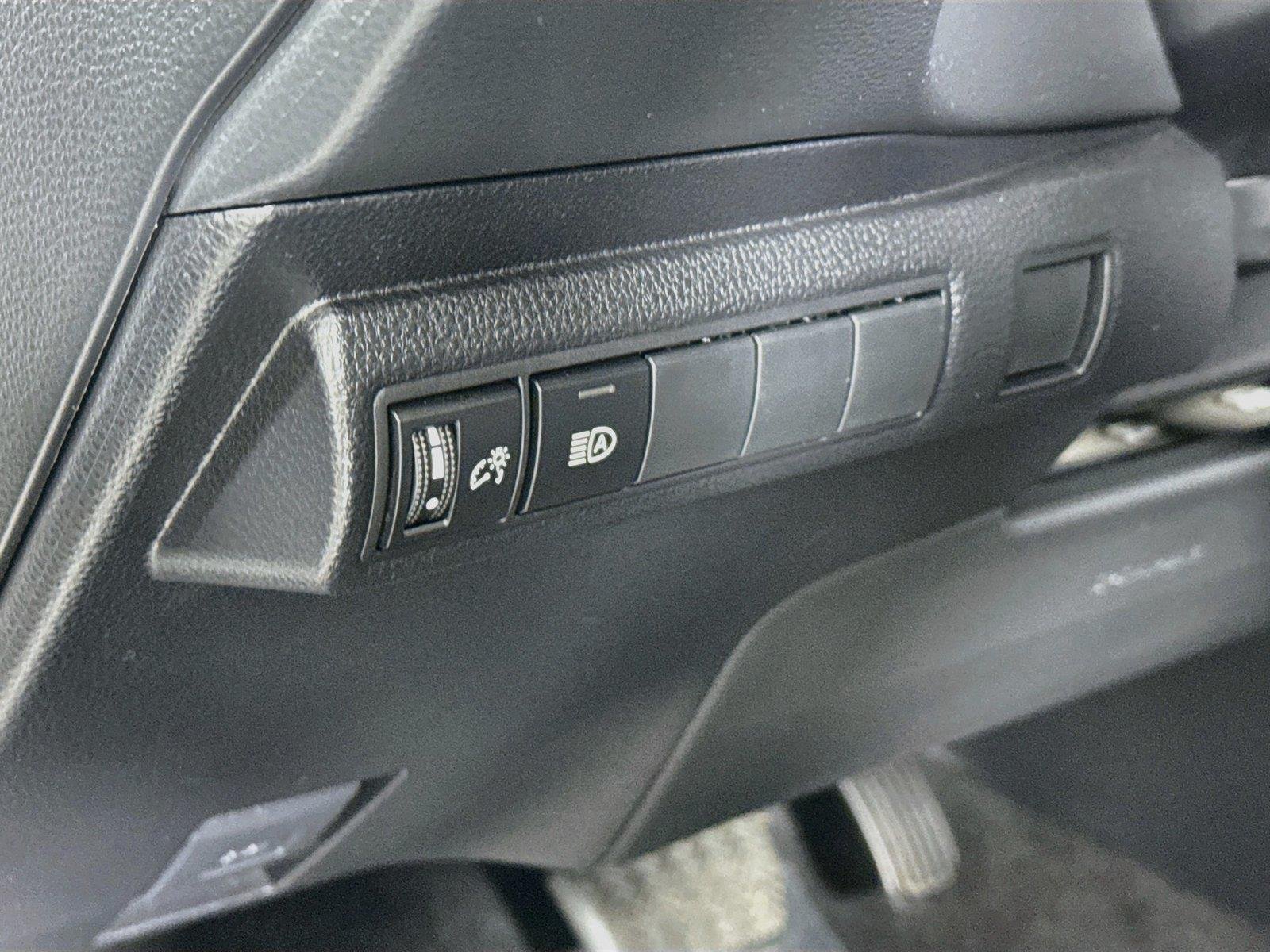Certified Used 2022 Super White Toyota XSE image 15