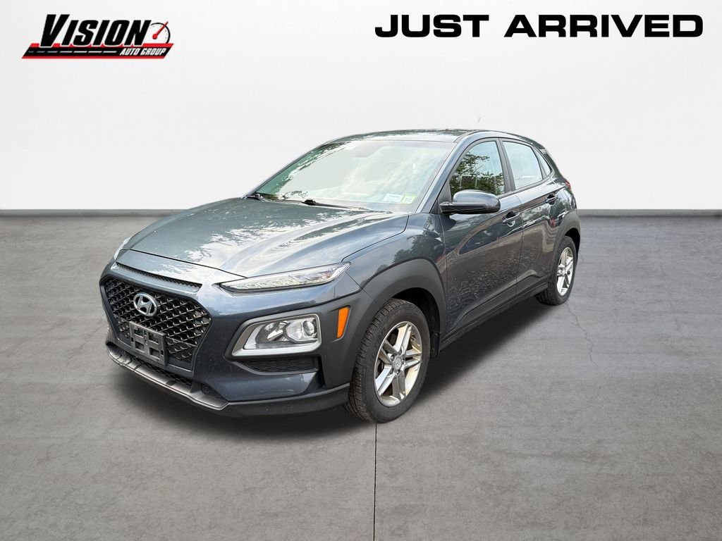 Used 2019 Gray Hyundai SE image 1