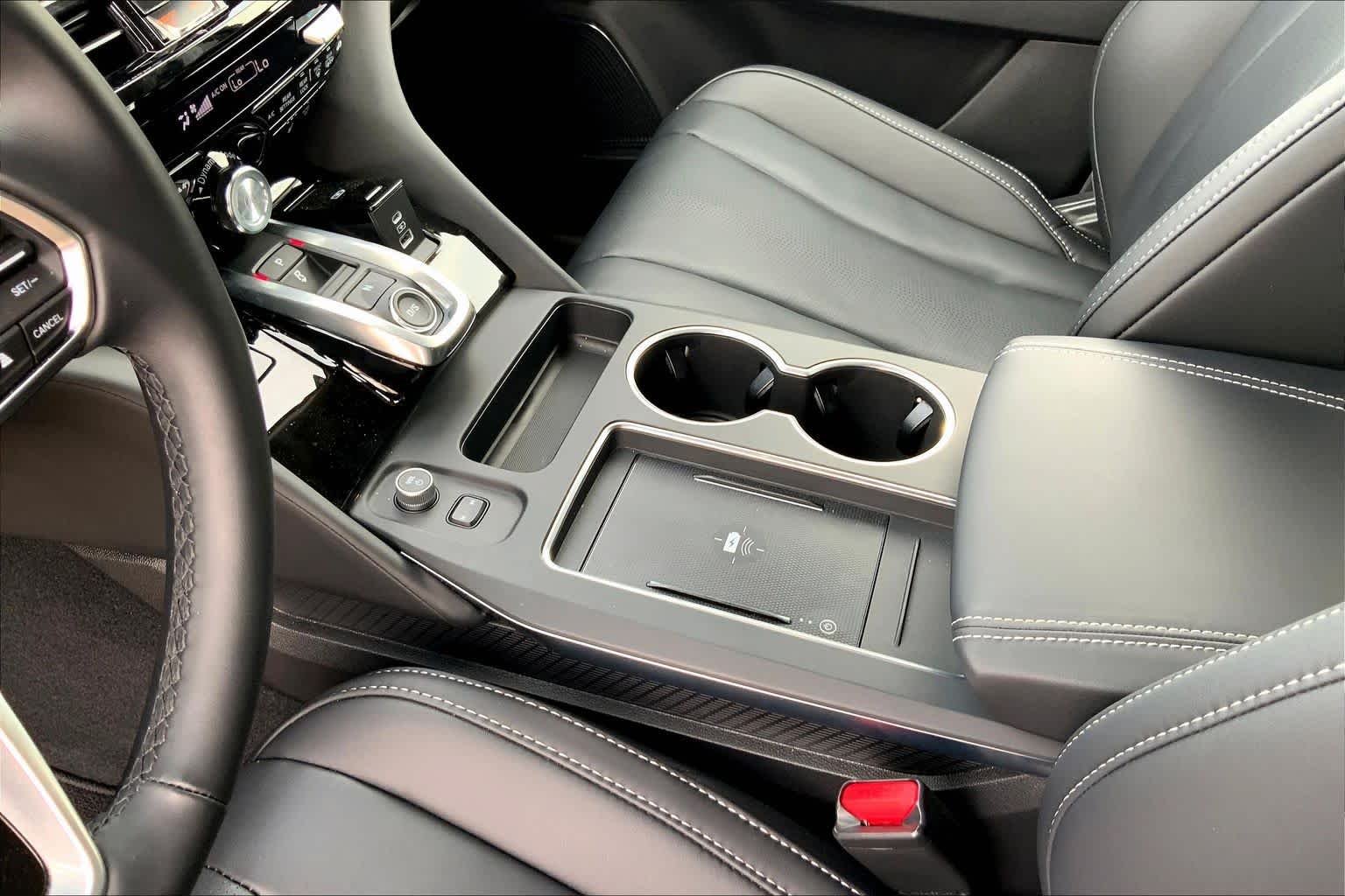 Used 2026 Majestic Black Pearl Acura w/Technology Package image 17