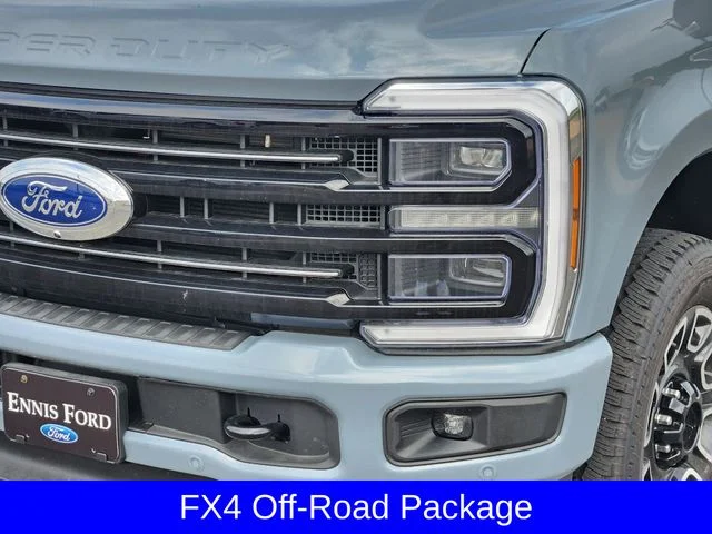 2026 Ford F-250 Super Duty Platinum - Photo 8