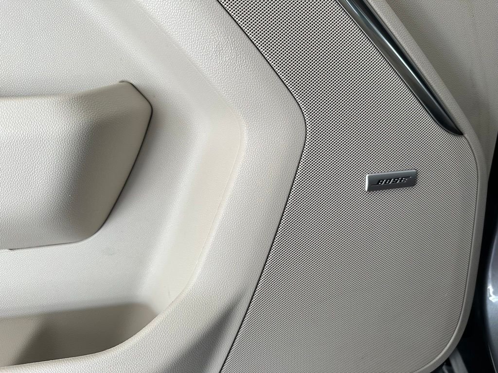 Used 2023 Silver GMC Denali image 13