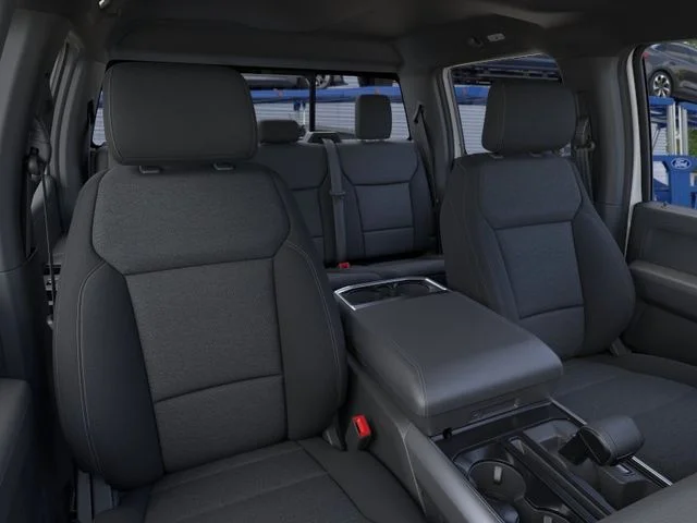 New 2026 Oxford White Ford XLT image 14