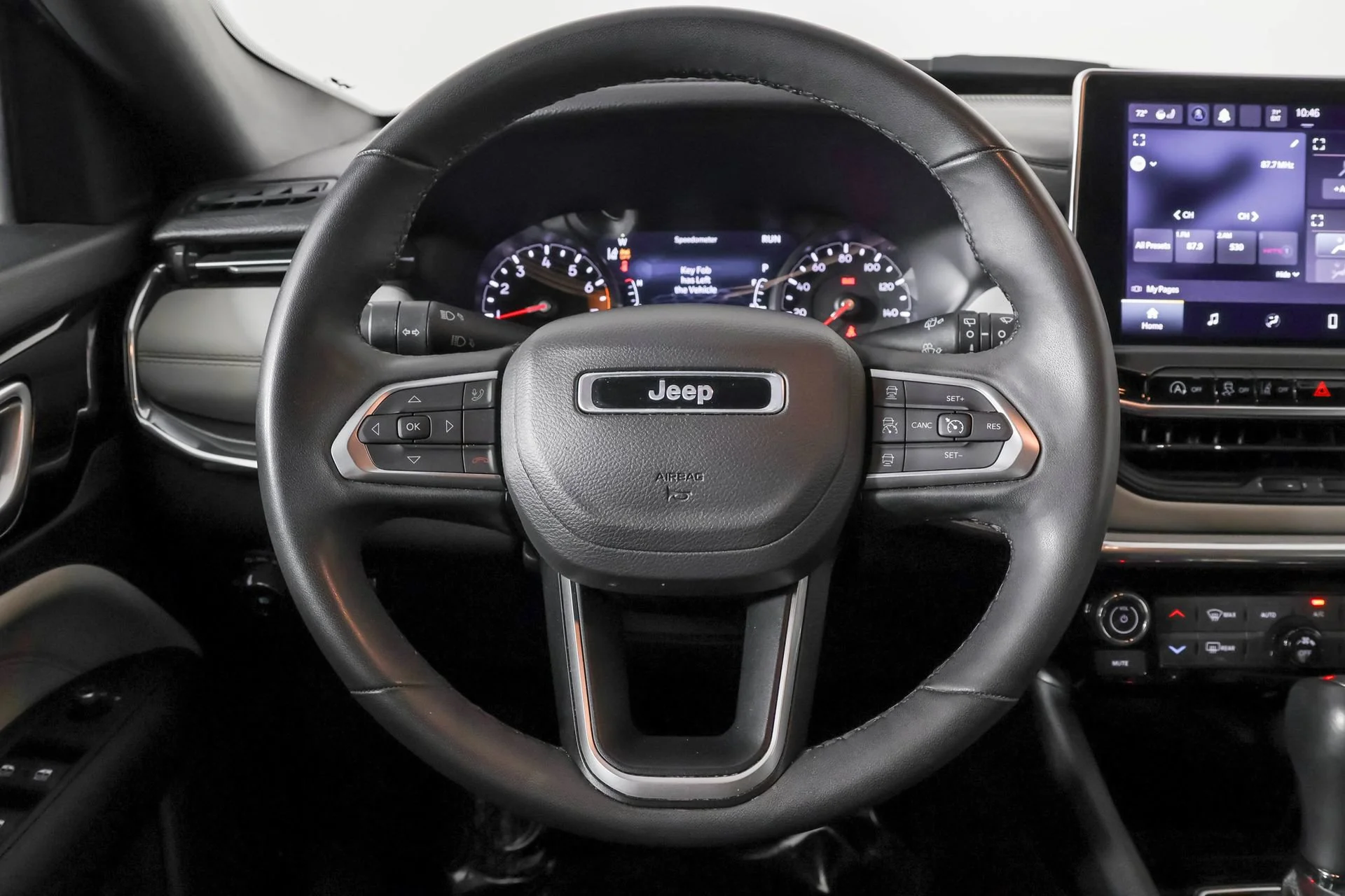 Used 2023 Blue Jeep Limited image 25