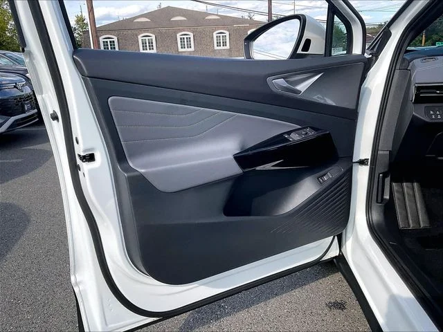 Certified Used 2023 White Volkswagen Pro S image 27