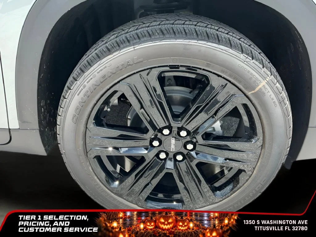 New 2026 Sterling Metallic GMC Elevation image 23