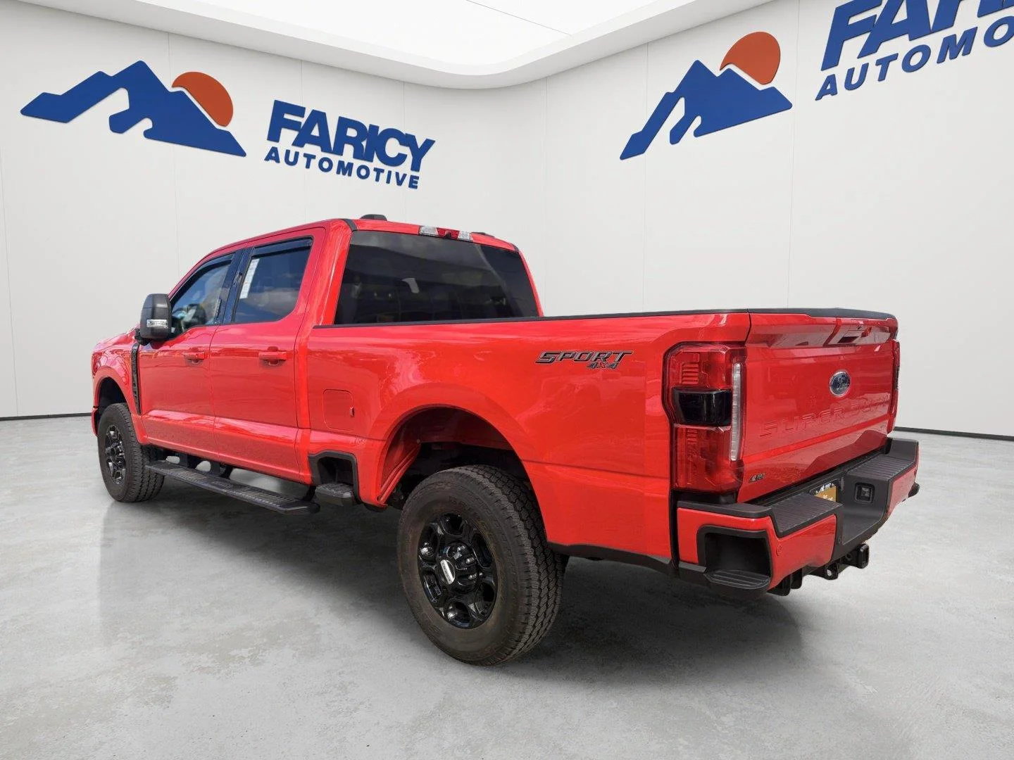 Used 2024 Race Red Ford XLT image 3