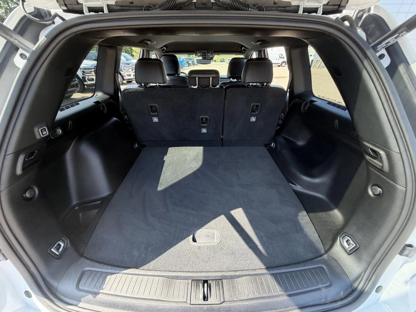 Used 2024 Bright White Clearcoat Jeep Altitude image 19