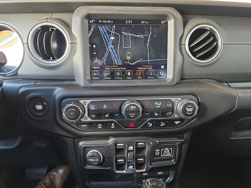 Used 2020 Punkn Metallic Clearcoat Jeep Unlimited Sahara image 11