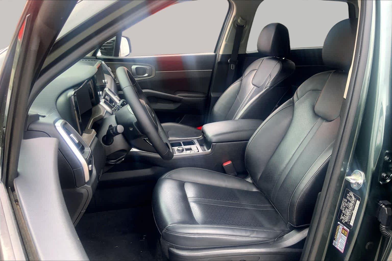 Certified Pre-Owned 2022 Kia Sorento X-Line EX