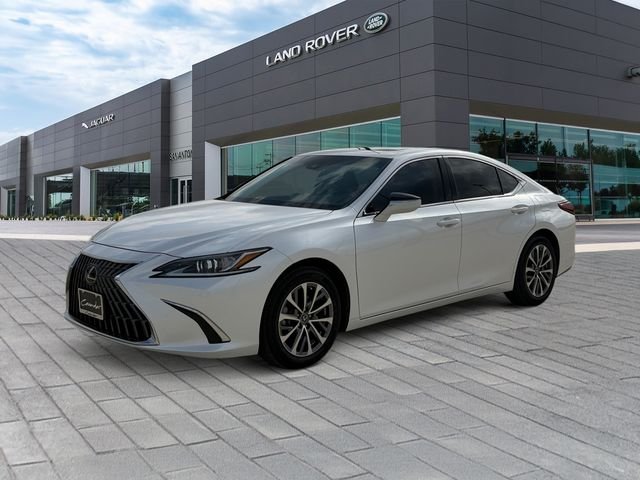 Used 2023 White Lexus 350 image 1