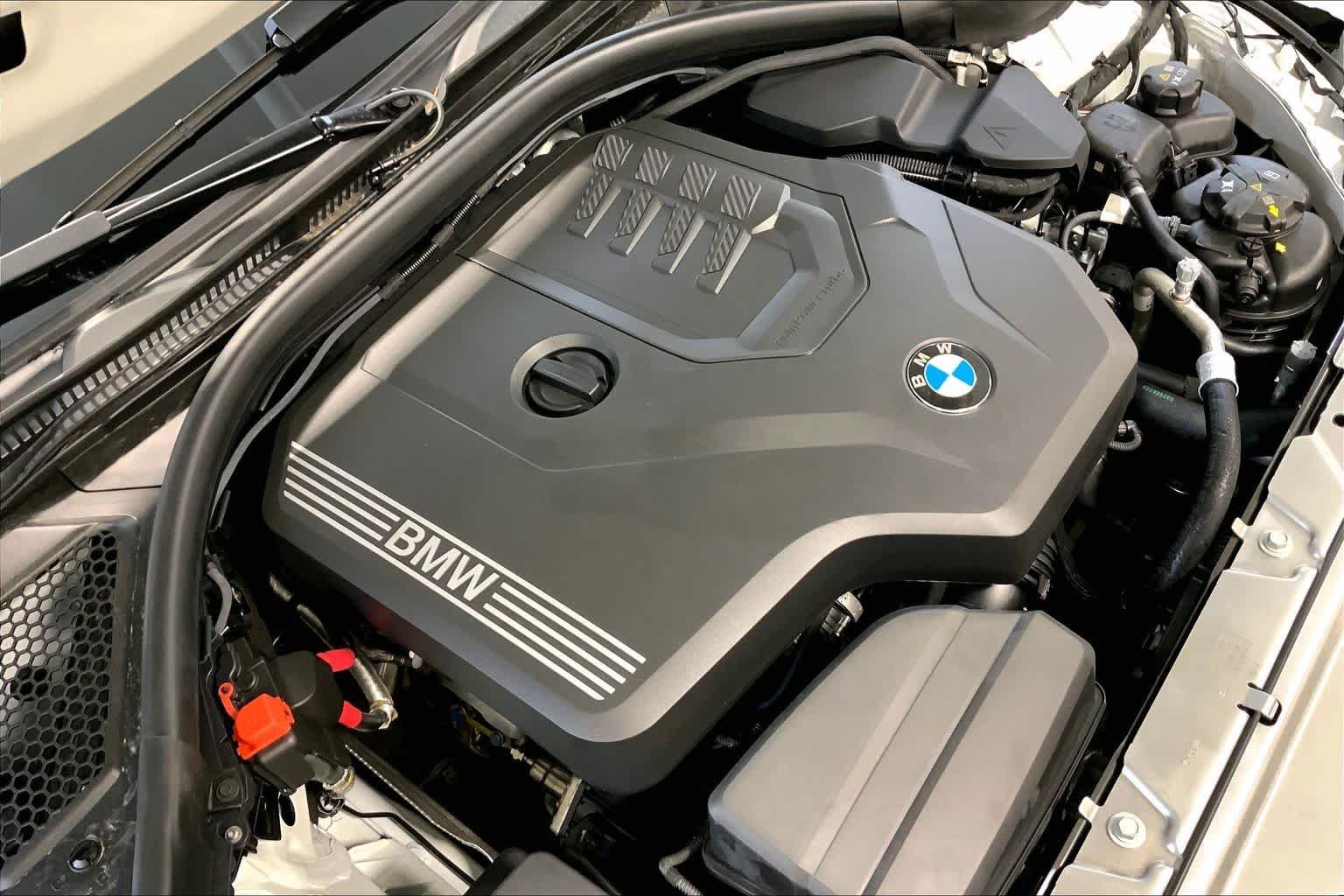 New 2026 Alpine White BMW 230i xDrive image 17