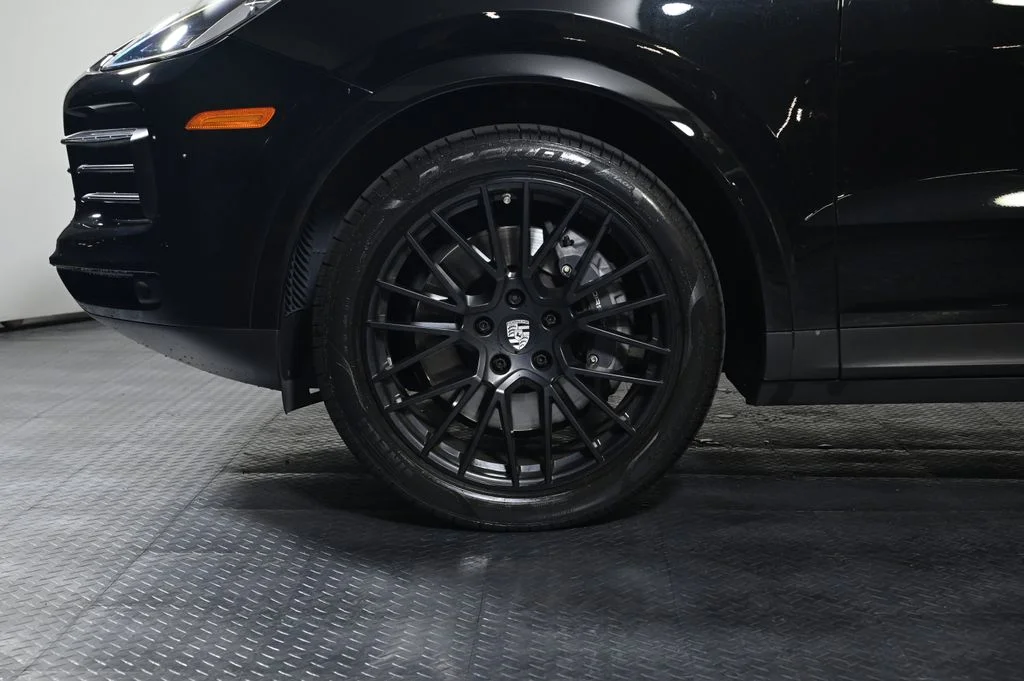 Used 2023 Chromite Black Metallic Porsche Platinum Edition image 29