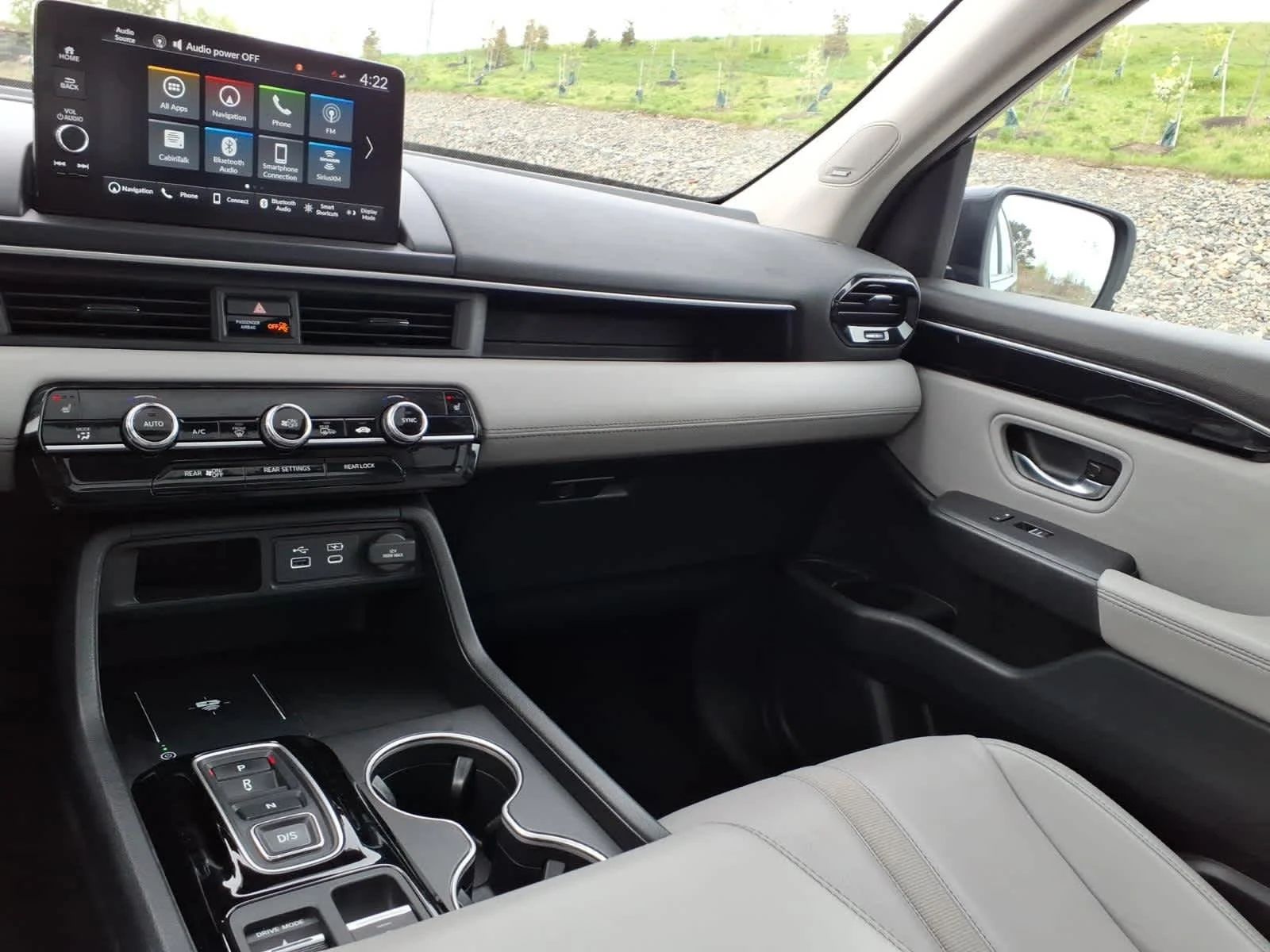 2024 Honda Pilot Touring - Photo 15