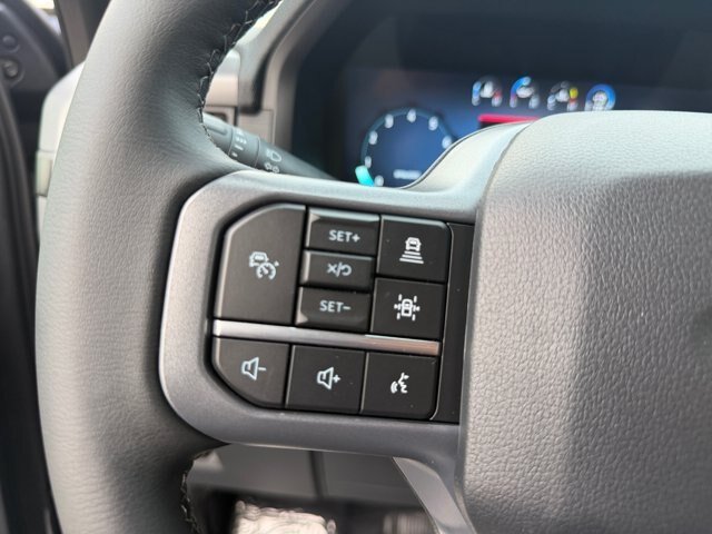 New 2026 Carbonized Gray Metallic Ford XLT image 25