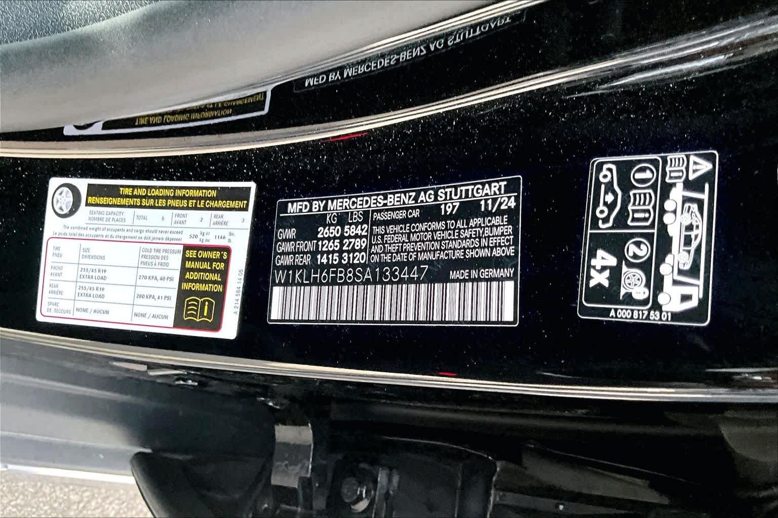 Certified Used 2025 Obsidian Black Metallic Mercedes-Benz E 450 image 35