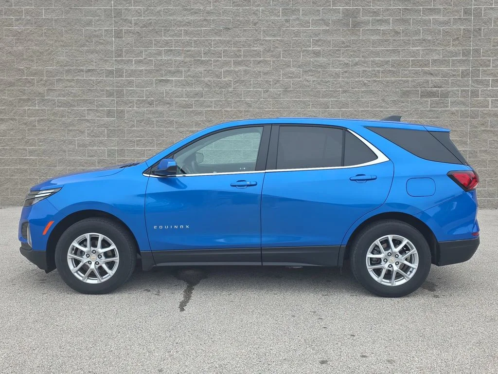 Used 2024 Blue Chevrolet LT image 10