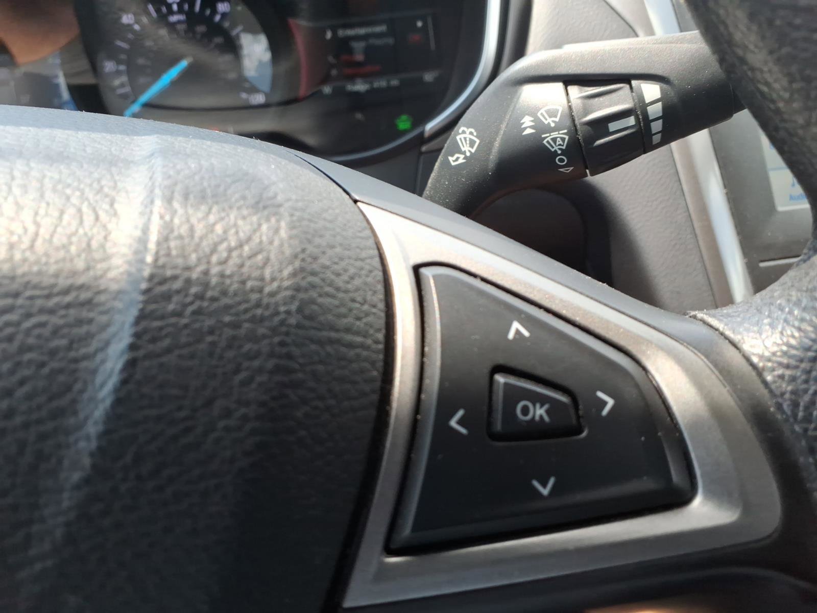 2019 Ford Fusion Hybrid SE - Photo 30
