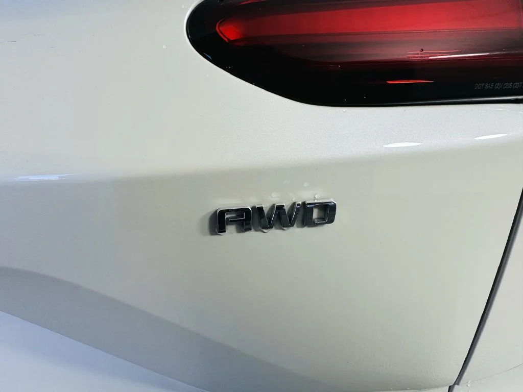 Used 2024 Beige Chevrolet LT image 27