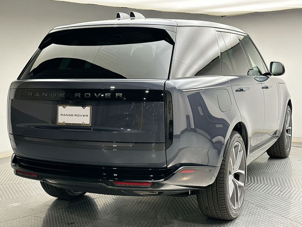 New 2027 Varesine Blue Land Rover SE image 3