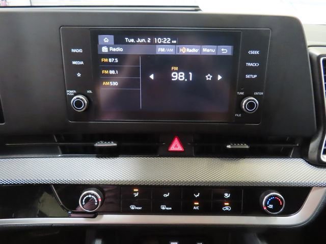2025 Kia Sportage LX - Photo 22