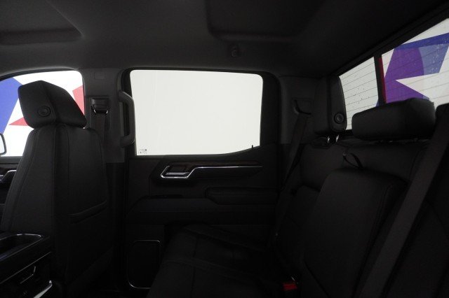 2026 GMC Sierra 1500 SLT - Photo 24