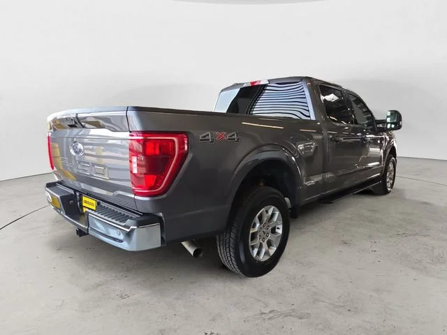 Used 2021 Gray Metallic Ford XLT image 5