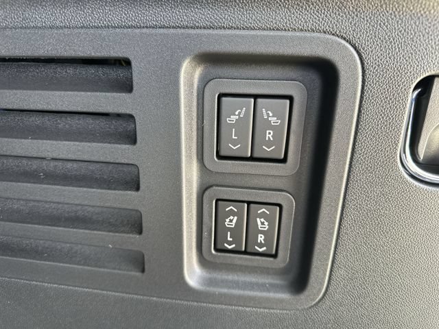 2026 Buick Enclave Preferred - Photo 30