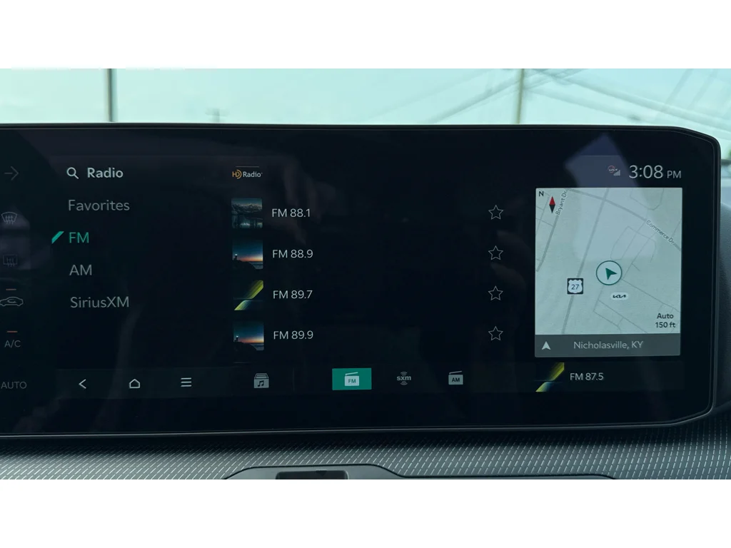 New 2026 Whi Kia GT-Line image 17
