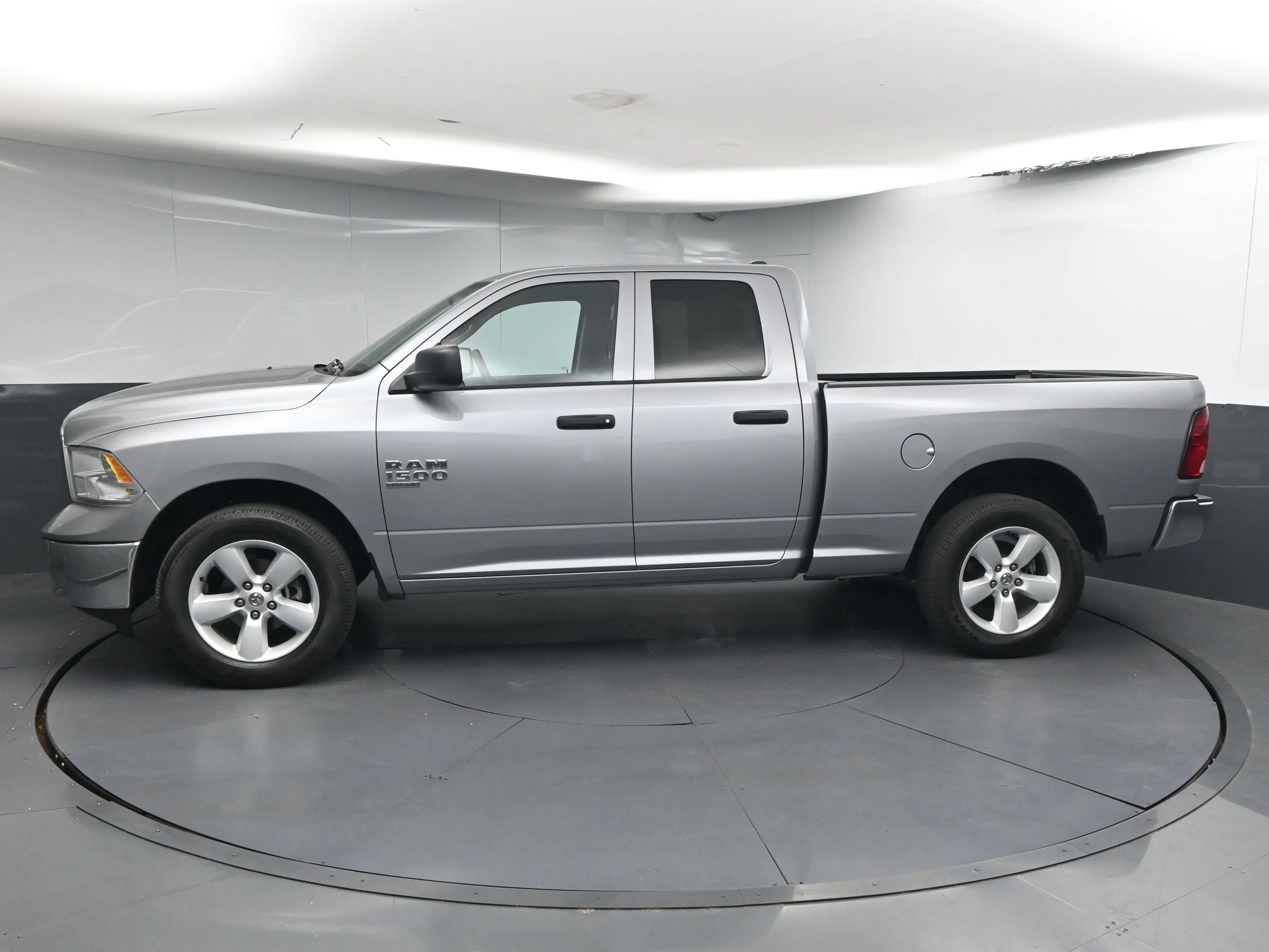 Used 2024 Billet Silver Metallic Clearcoat Ram SLT image 4