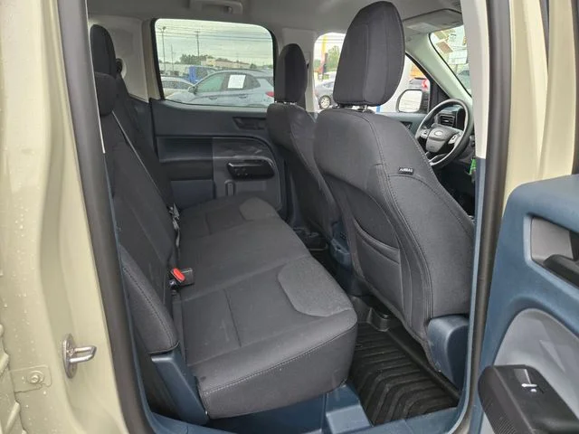 Used 2025 Beige Ford XL image 20