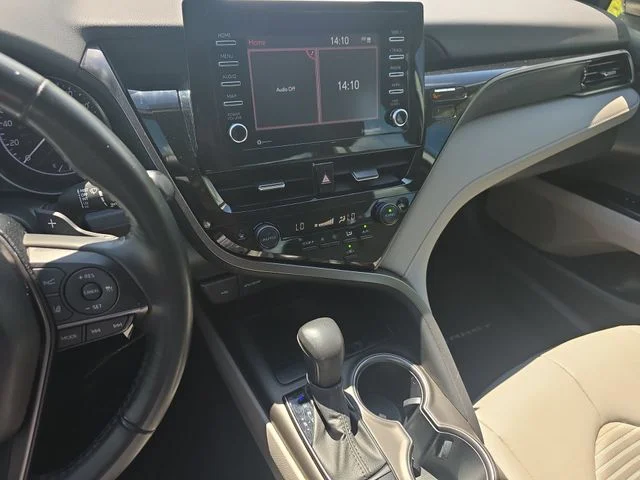 Used 2023 White Toyota SE image 20