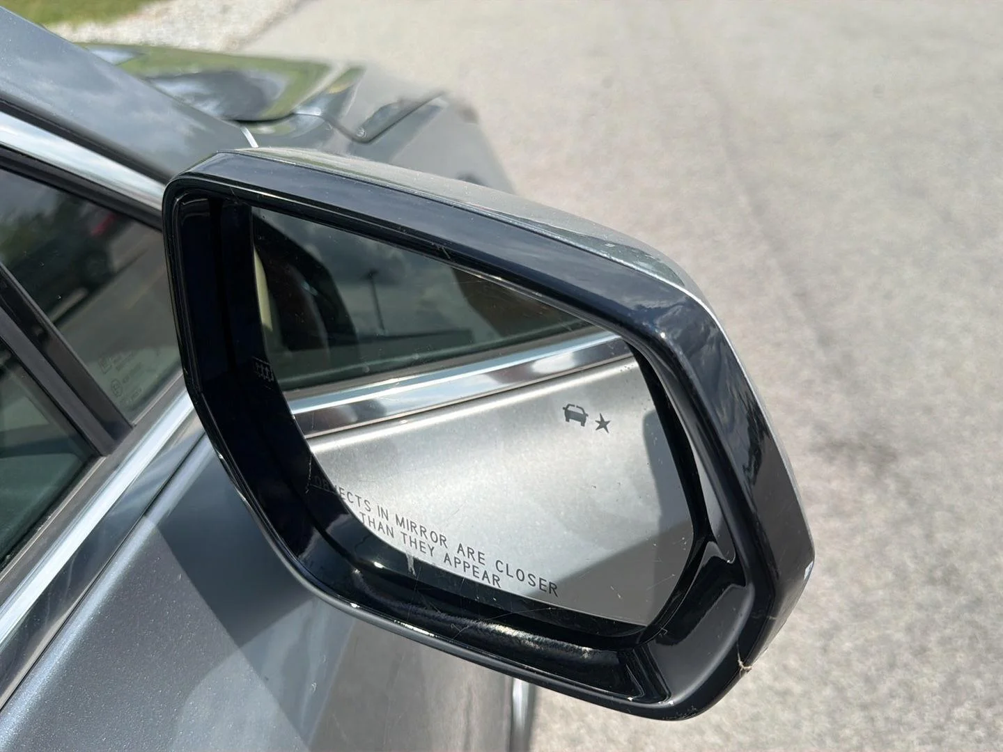 Used 2024 Argent Silver Metallic Cadillac AWD Luxury image 10