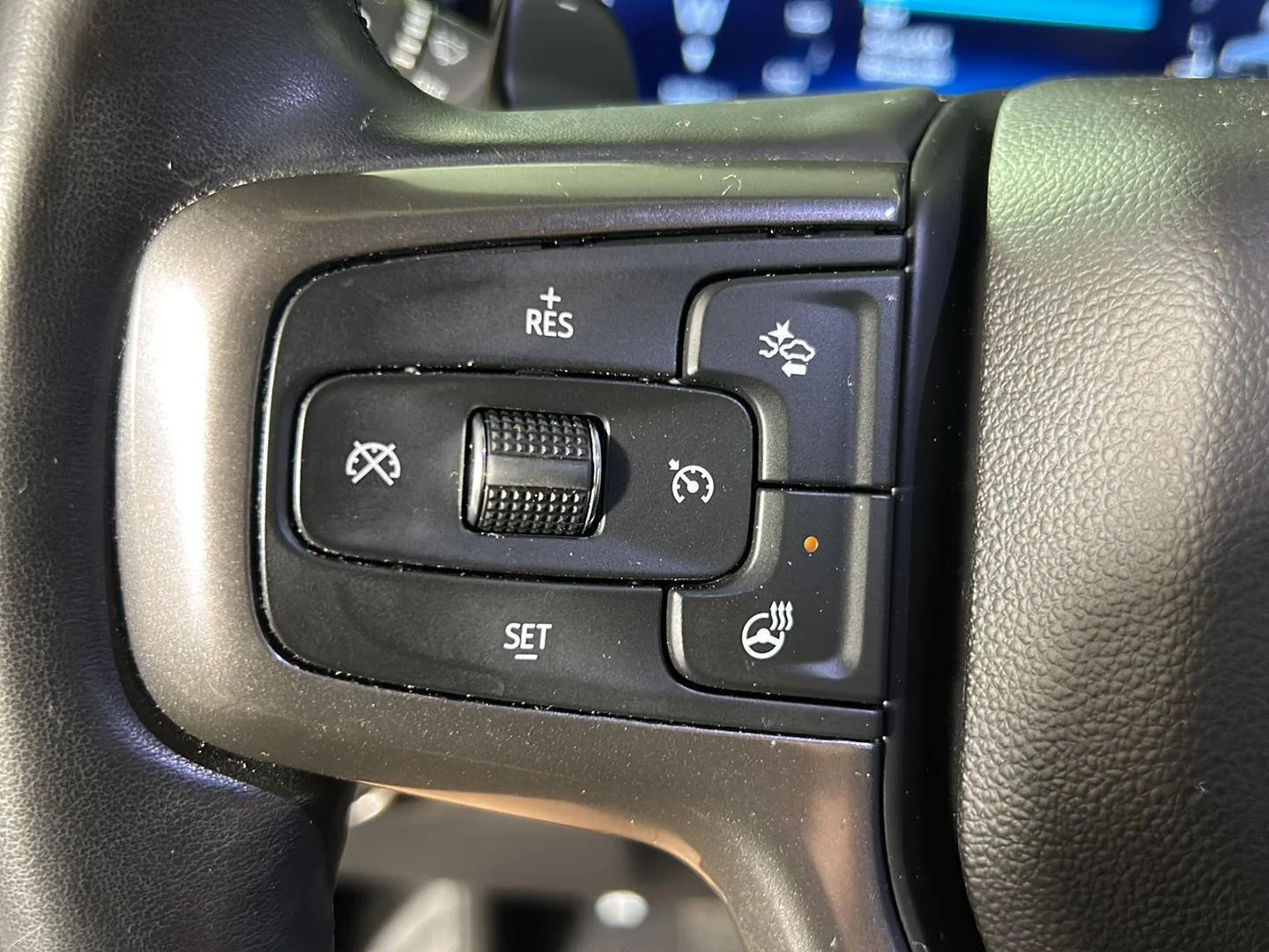 Used 2025 Cypress Gray Chevrolet ZR2 image 28
