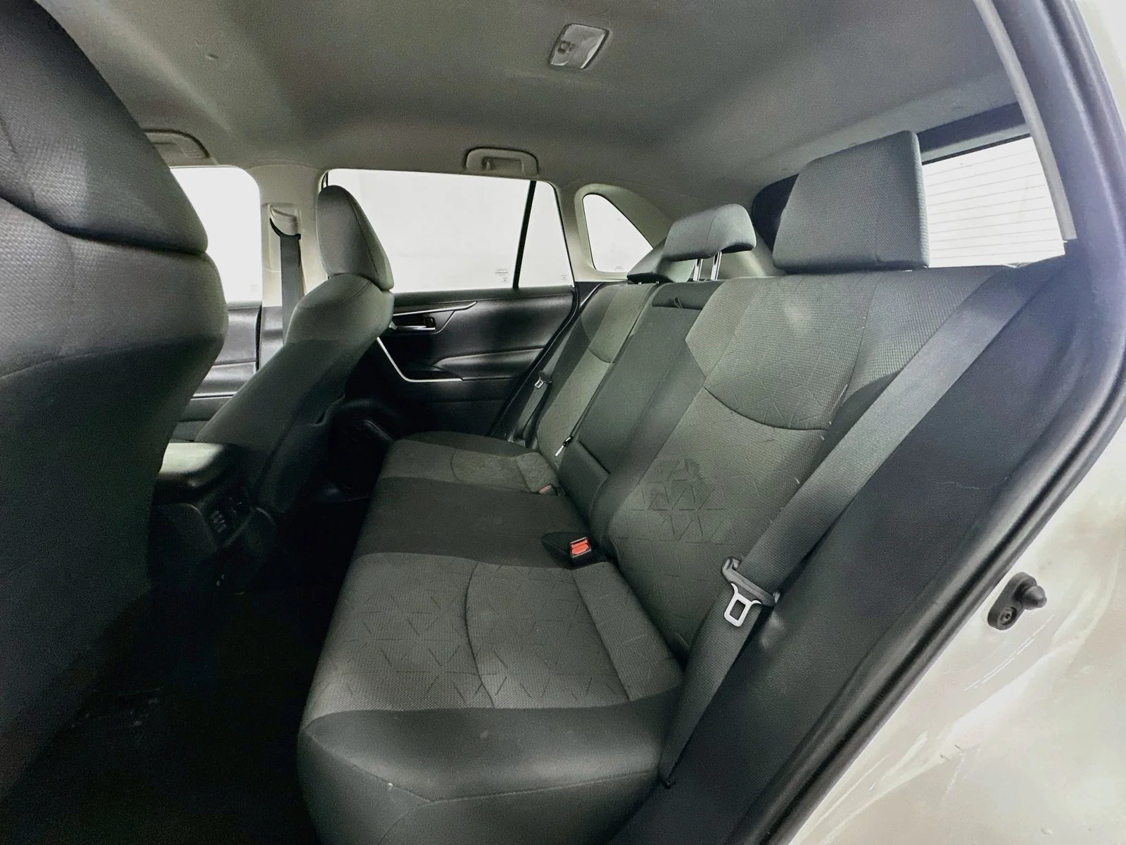 Used 2021 Super White Toyota XLE image 24