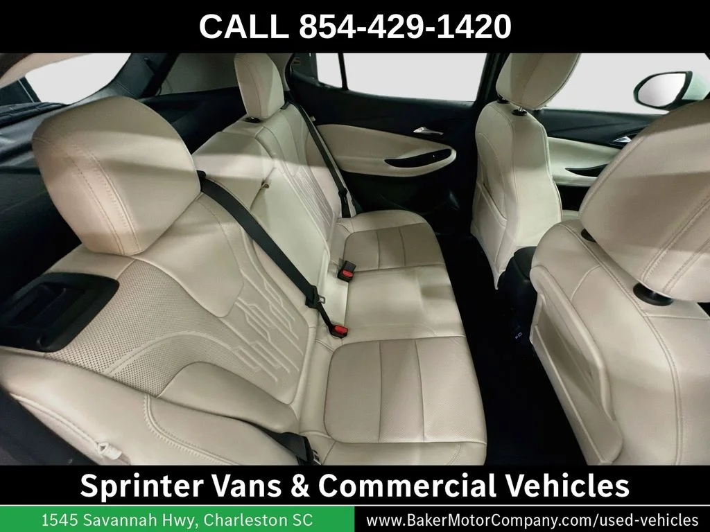 Used 2025 White Buick Avenir image 26
