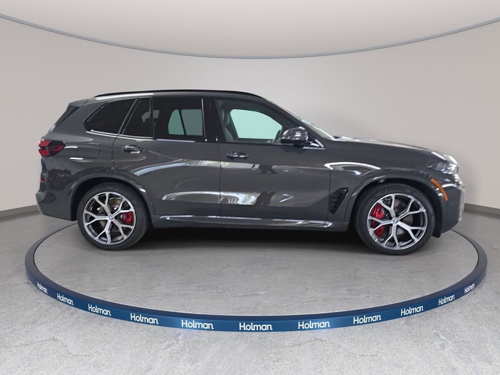 Used 2026 Dravit Grey Metallic BMW xDrive50e image 6