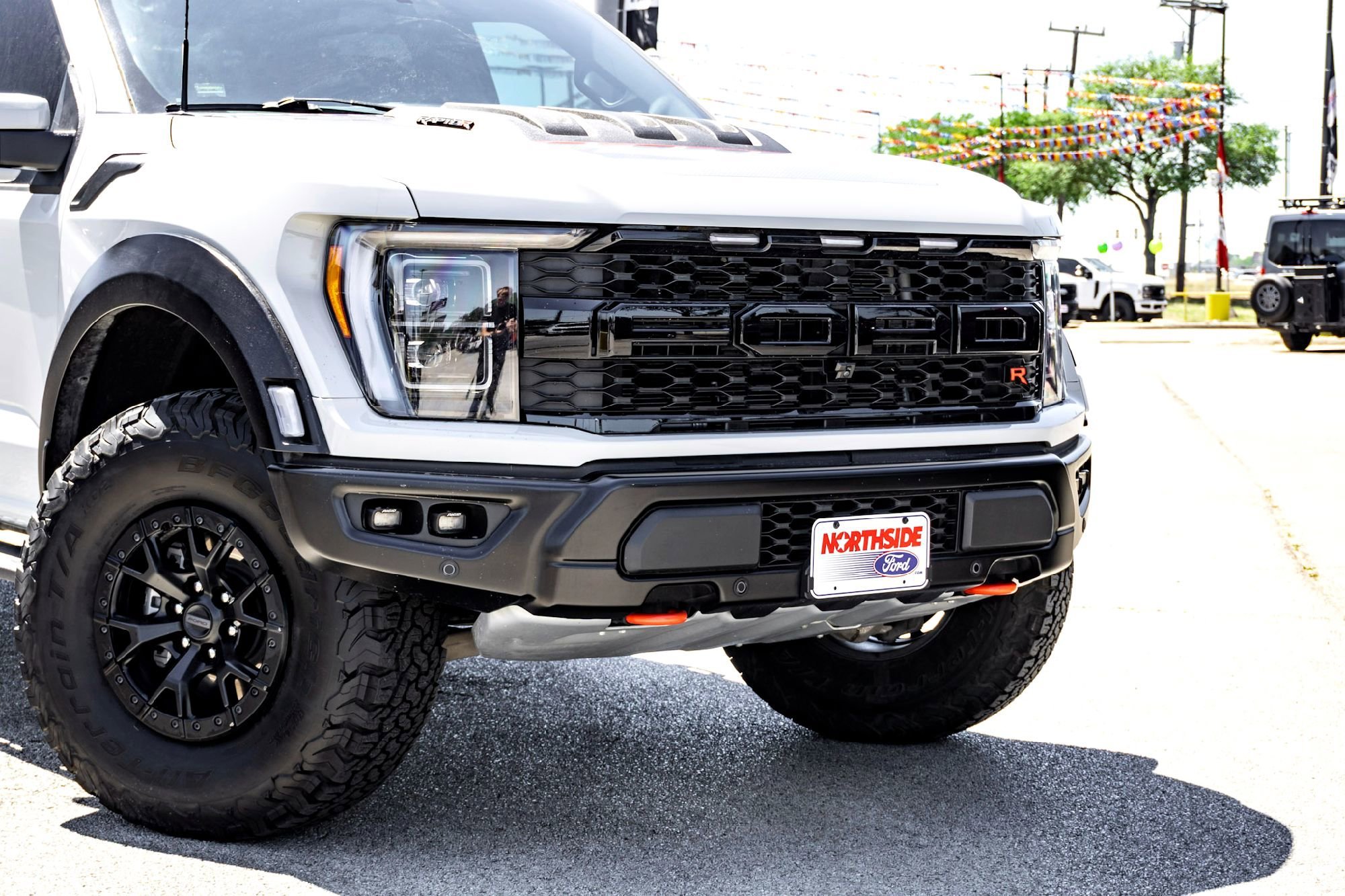 Certified Used 2023 Avalanche Gray Ford Raptor R image 3