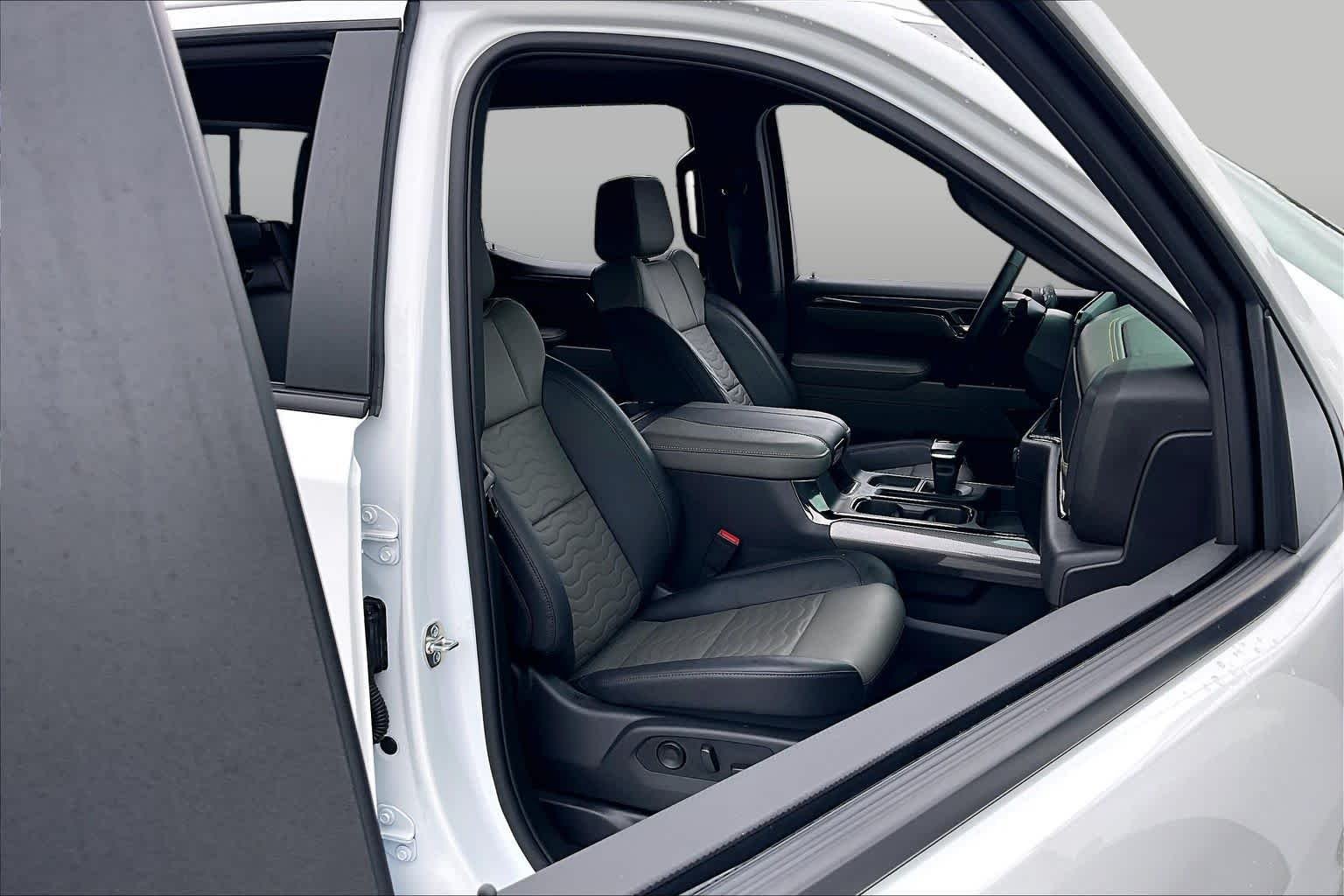 Used 2026 Summit White Chevrolet ZR2 image 17