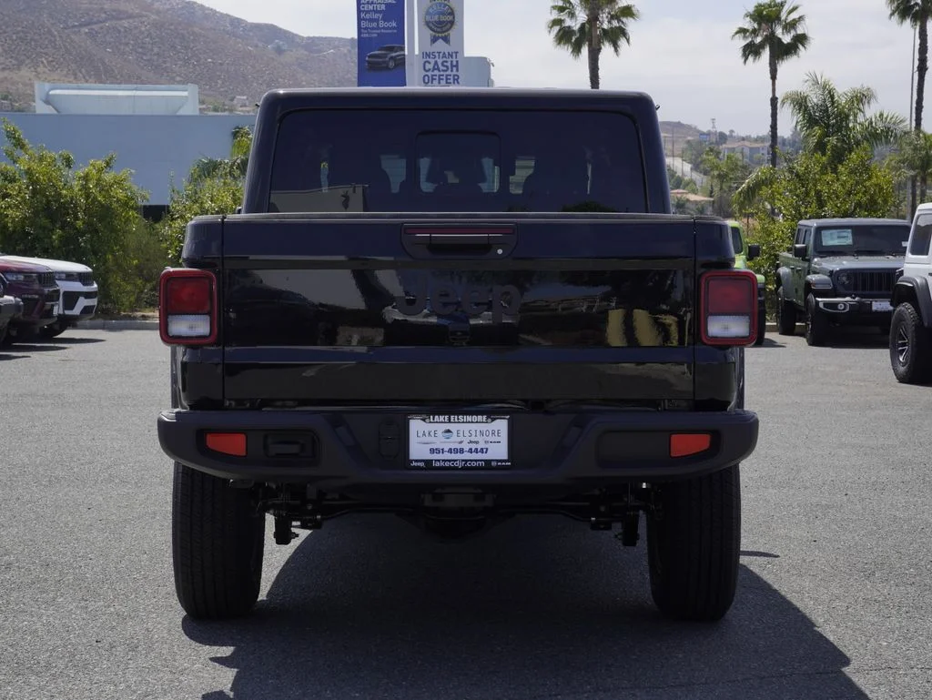 New 2026 Black Clear-Coat Exterior Paint Jeep Sport S image 4