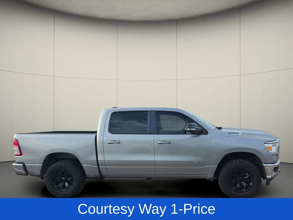 Used 2021 Silver Ram Big Horn/Lone Star image 11
