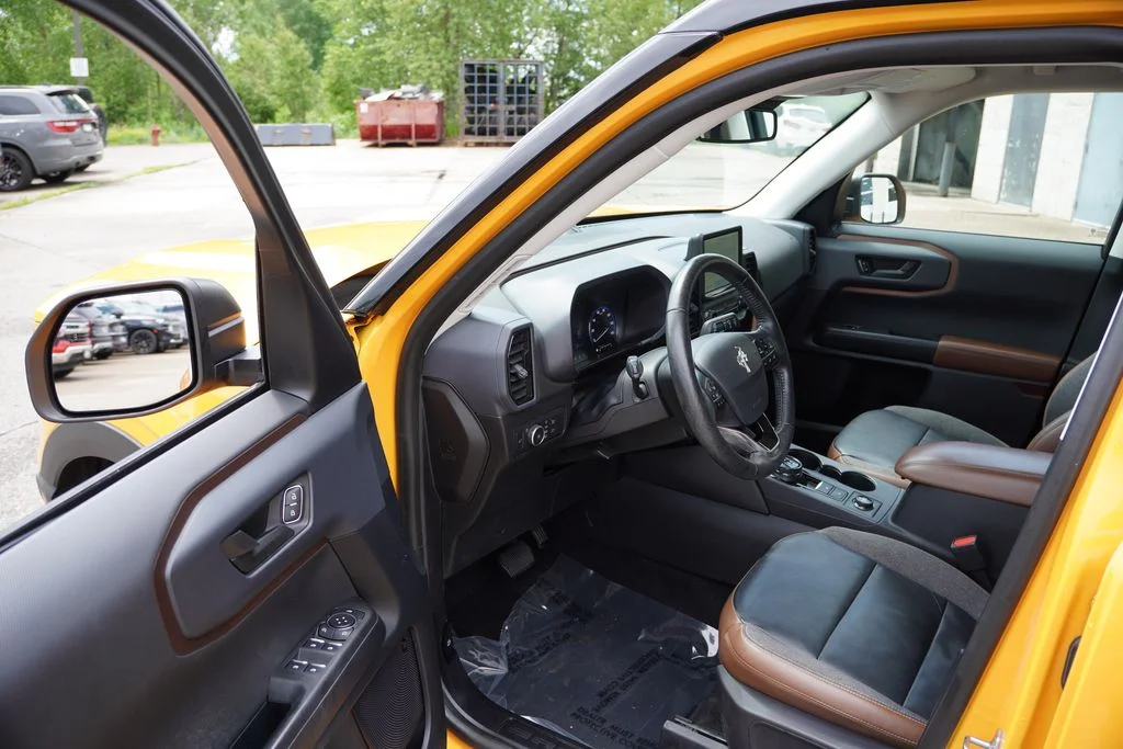 Used 2022 Cyber Orange Metallic Tricoat Ford Outer Banks image 15