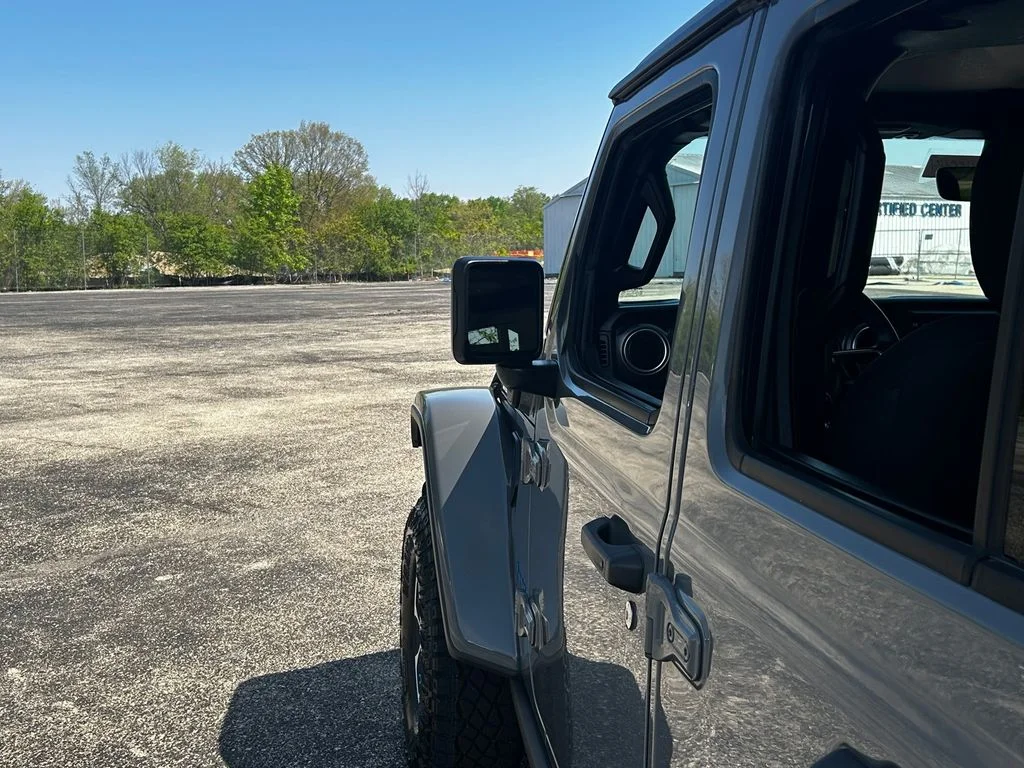 Used 2023 Gray Jeep Rubicon 4xe image 36