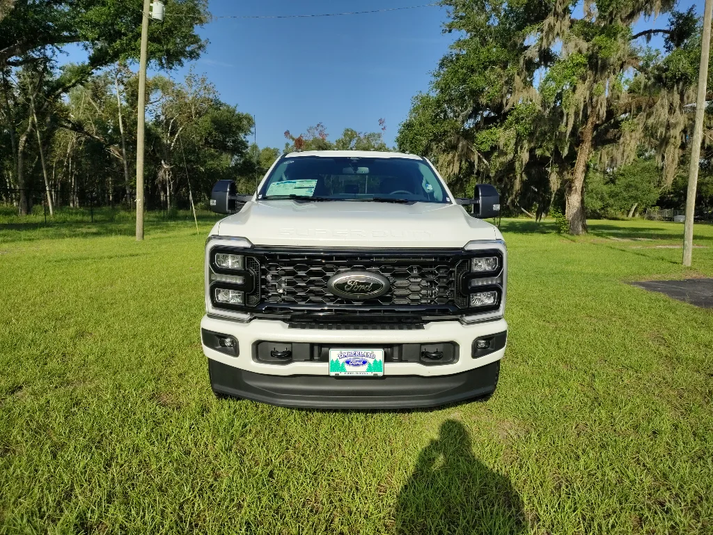 New 2026 Star White Metallic Tri-Coat Ford F-350® Lariat® image 11