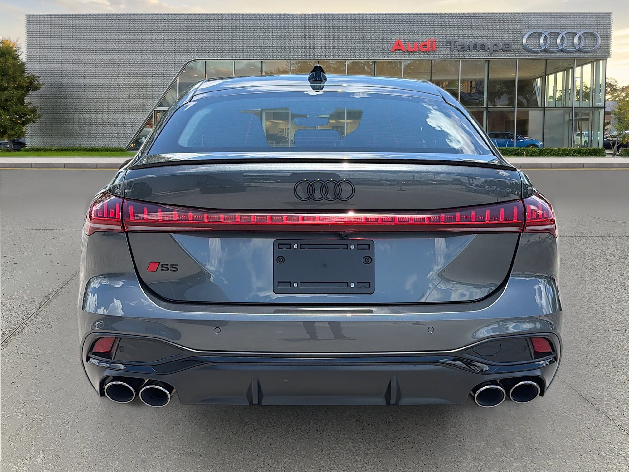 New 2026 Daytona Gray Pearl Effect Audi Premium Plus image 4