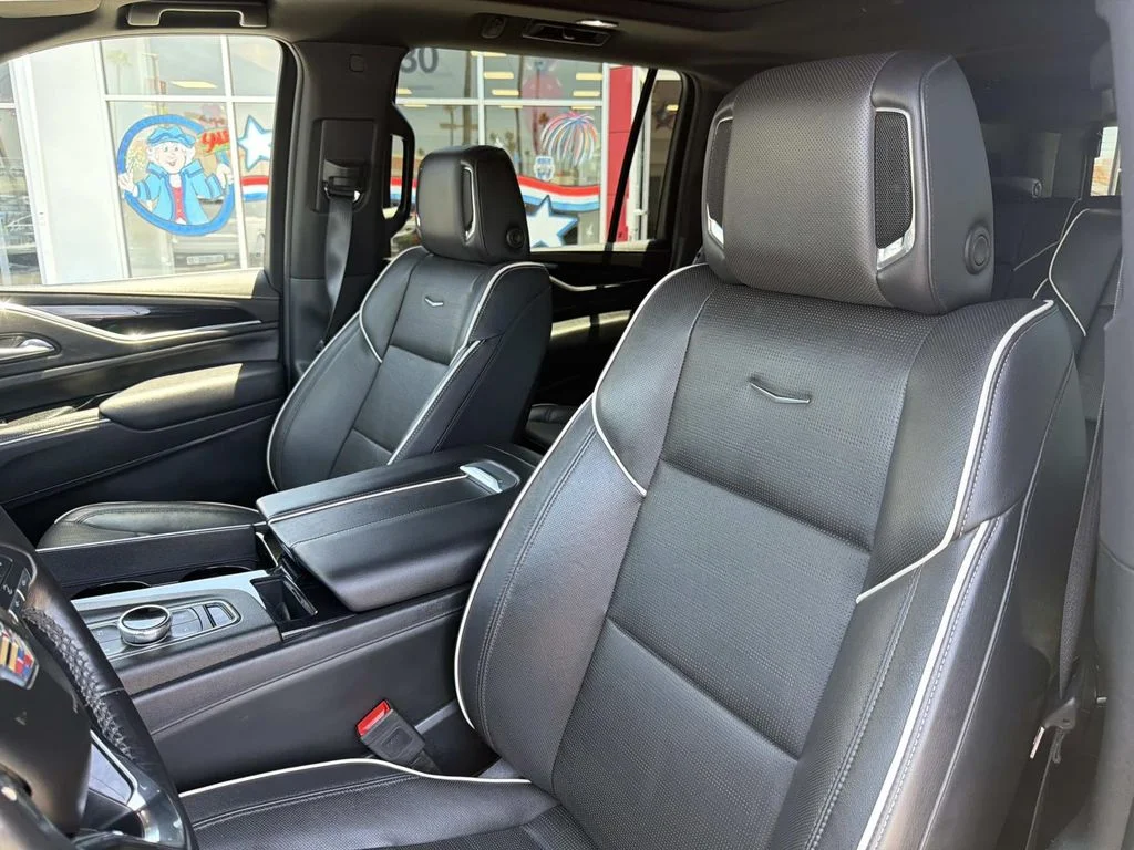 Used 2024 Black Cadillac Sport image 22